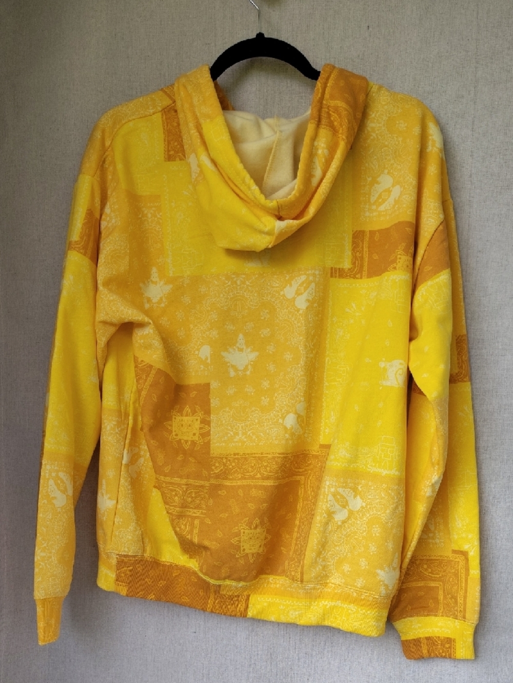 Yellow SpongeBob Graphic Hoodie Sweatshirt - Men - Picture 5 of 6